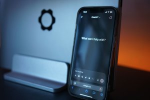 ChatGPT vs Microsoft Copilot in 2026: Which Free AI Assistant Actually Wins?